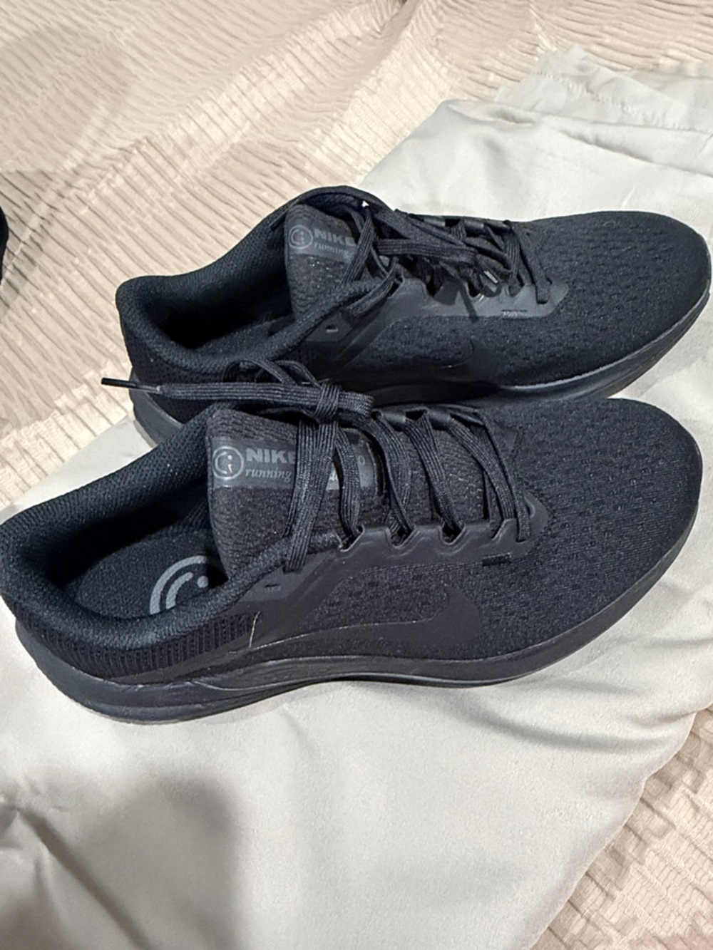 Nike Winflo 10 running shoes